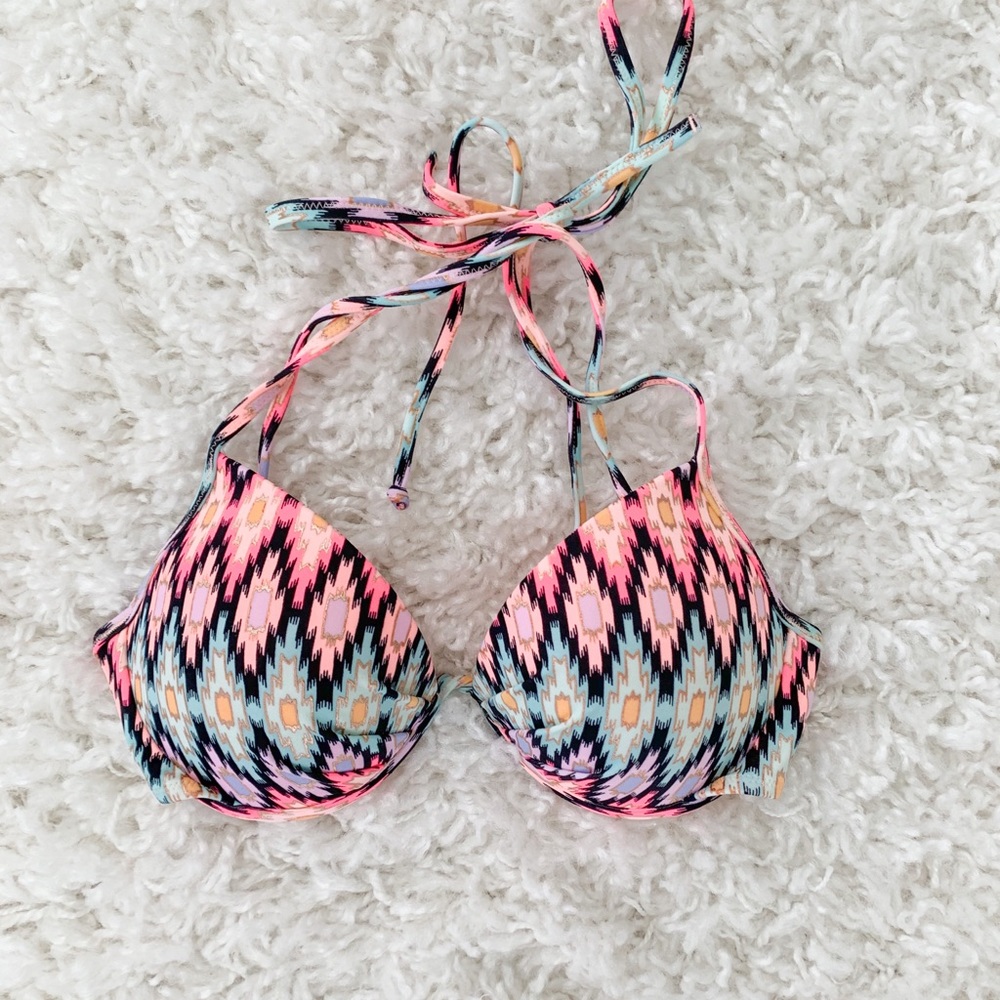 Victoria’s Secret Bikini Top